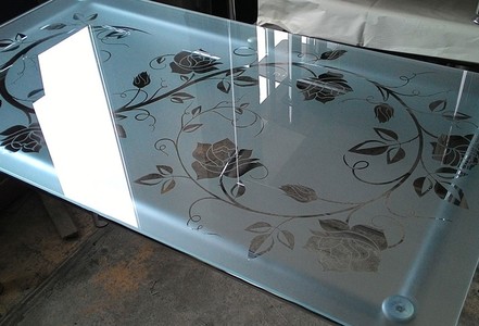 Пескоструйная обработка стекла Пескоструйная обработка стекла