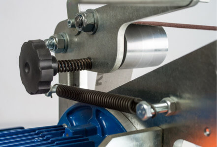 Регулировочный винт